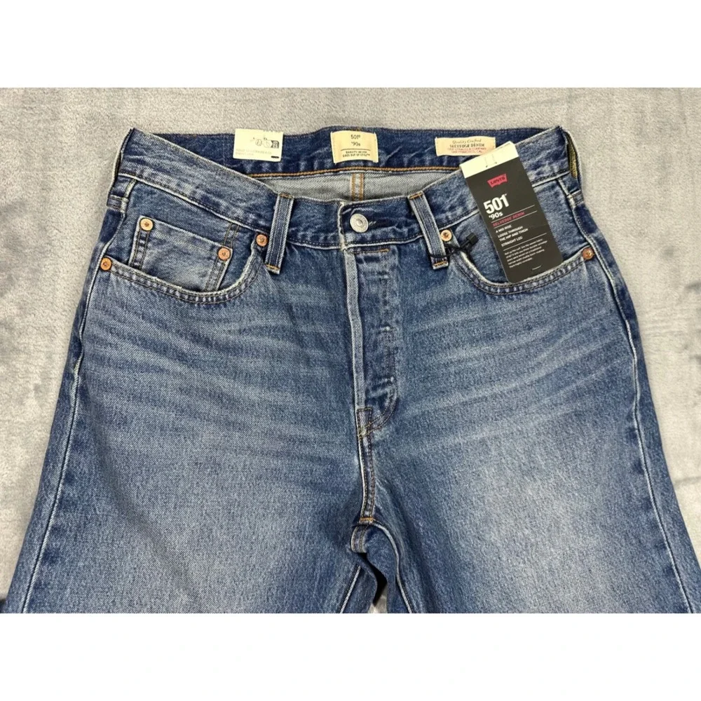 Levis 501 90s Selvedge Denim Jeans Womens 28x30 Blue Straight Leg A1959-0063 NWT - Picture 6 of 16